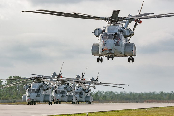 Sức mạnh trực thăng CH-53 King Stallion đắt giá của quân đội Mỹ